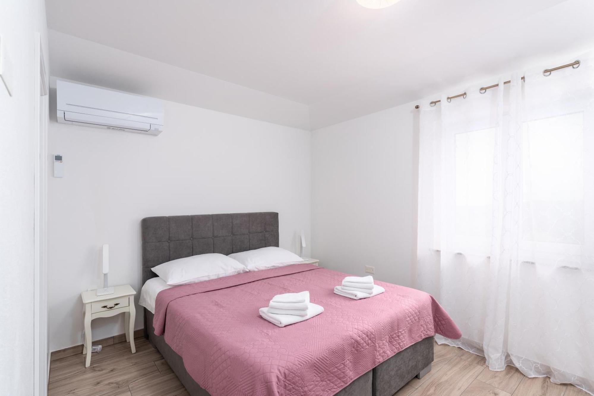Villa Buroli With Pool, Sauna And Jacuzzi Dış mekan fotoğraf